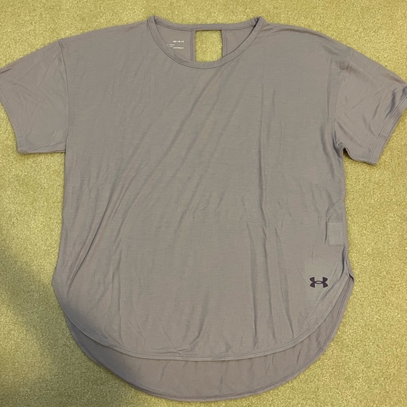 Under Armour T Shirt - Picture 1 of 4